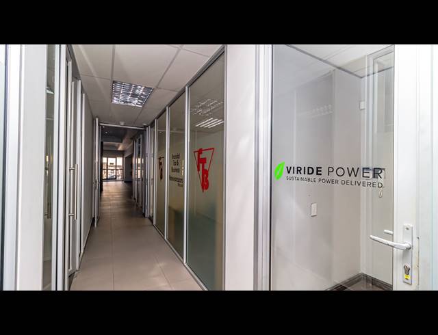 2,400M² BUSINESS CENTRE FOR SALE IN MILNERTON CENTRAL